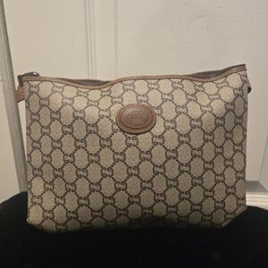 GUCCI PLUS GG Canvas Clutch Handbag